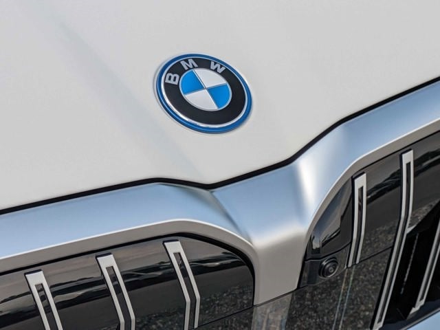 2024 BMW i5 Base
